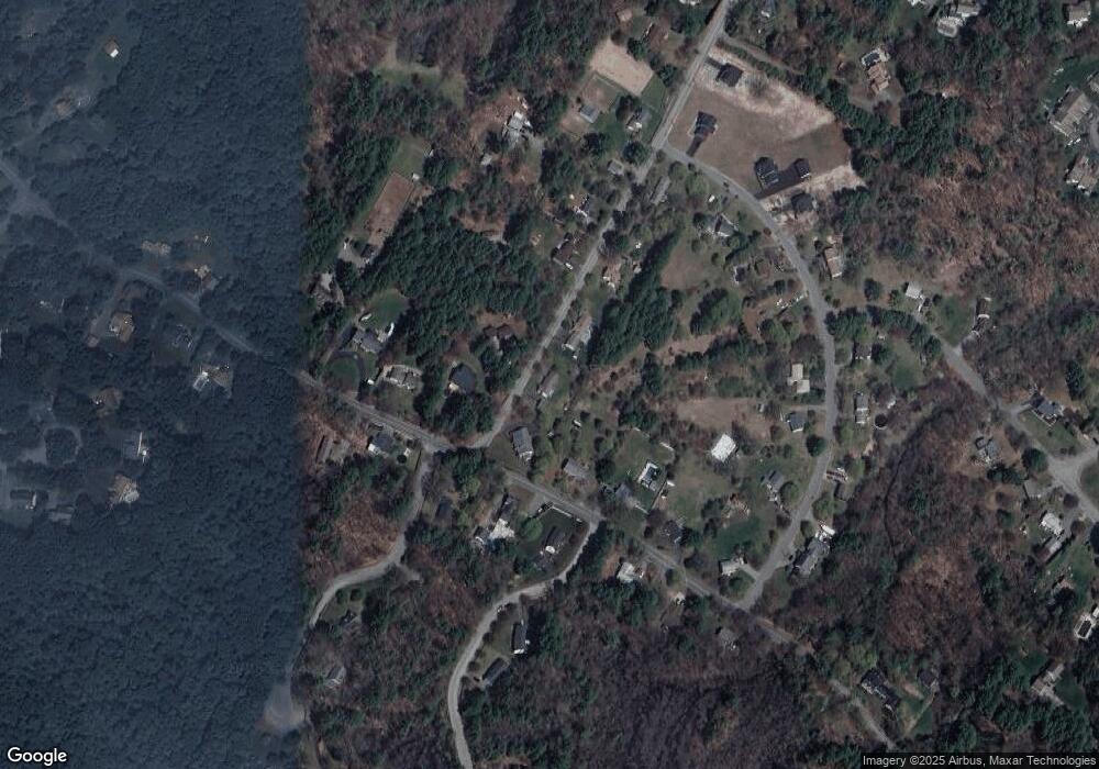 3 Warren St, Georgetown, MA 01833 - photo 1