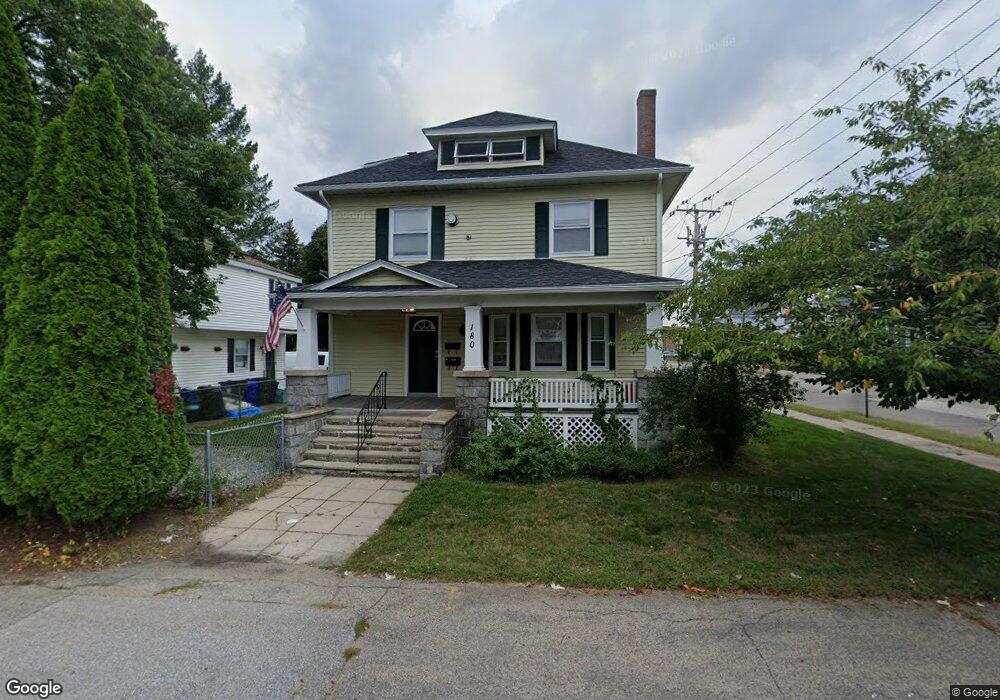 180 Calef Rd unit 1, Manchester, NH 03103 - photo 1