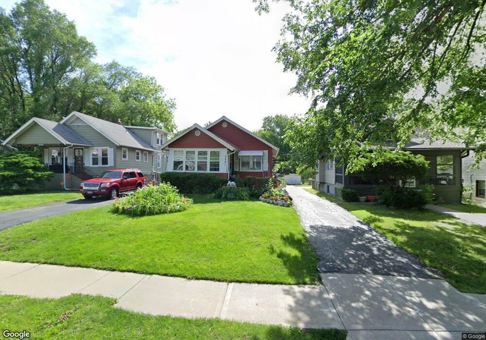 7221 Agnes Ave, Kansas City, MO 64132 - photo 1