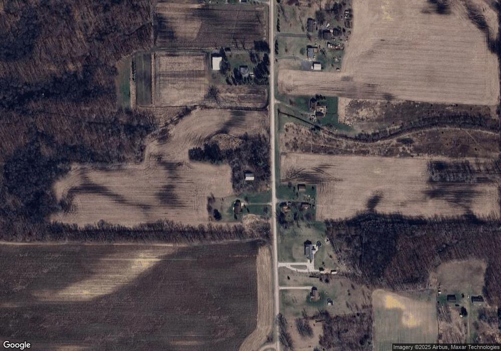 12453 Timbers Rd, Carleton, MI 48117 - photo 1