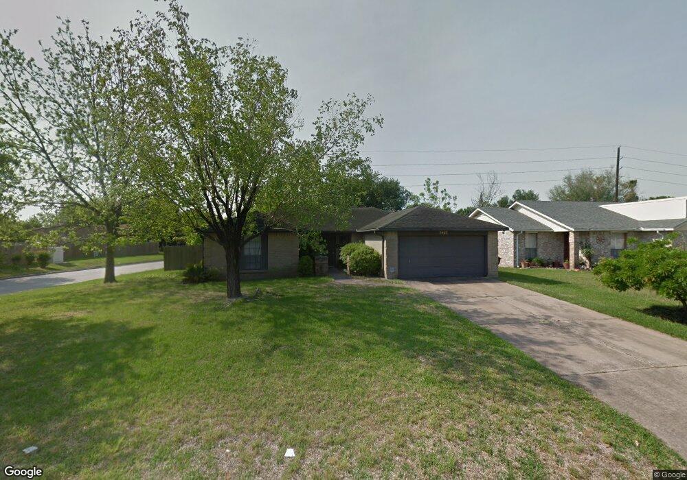 7903 Lumber Jack Dr, Houston, TX 77040 - photo 1