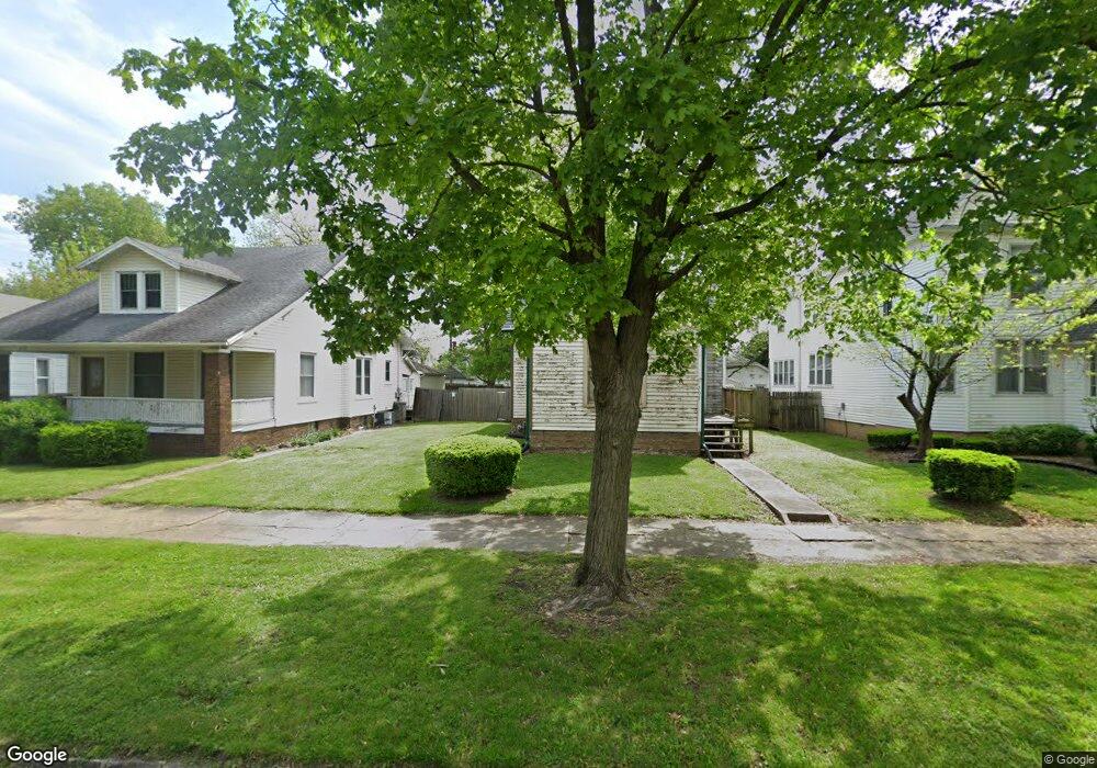 208 N 22nd St, Mattoon, IL 61938 - photo 1