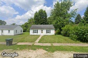 1005 N Bellaire Ave, Muncie, IN 47303