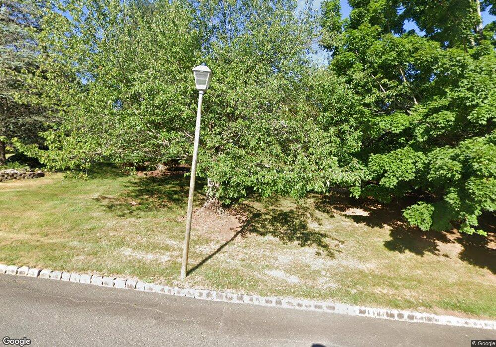 4 Hemlock Ln, Holmdel, NJ 07733 - photo 1