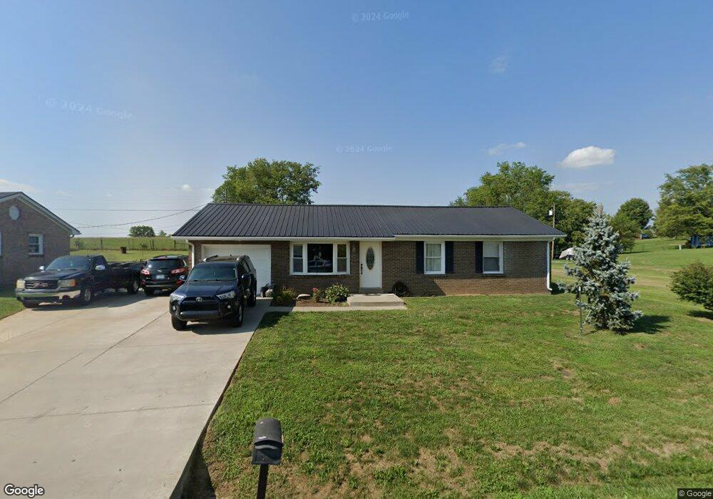137 Providence Rd, Harrodsburg, KY 40330 - photo 1