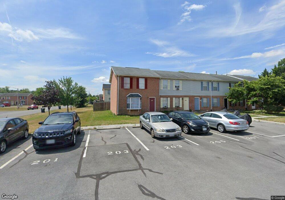 203 Nottoway Dr, Stephens City, VA 22655 - photo 1