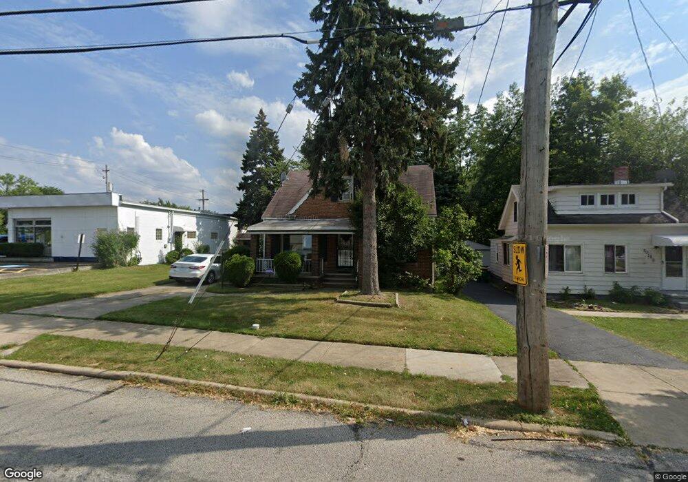 20188 Raymond St, Maple Heights, OH 44137 - photo 1