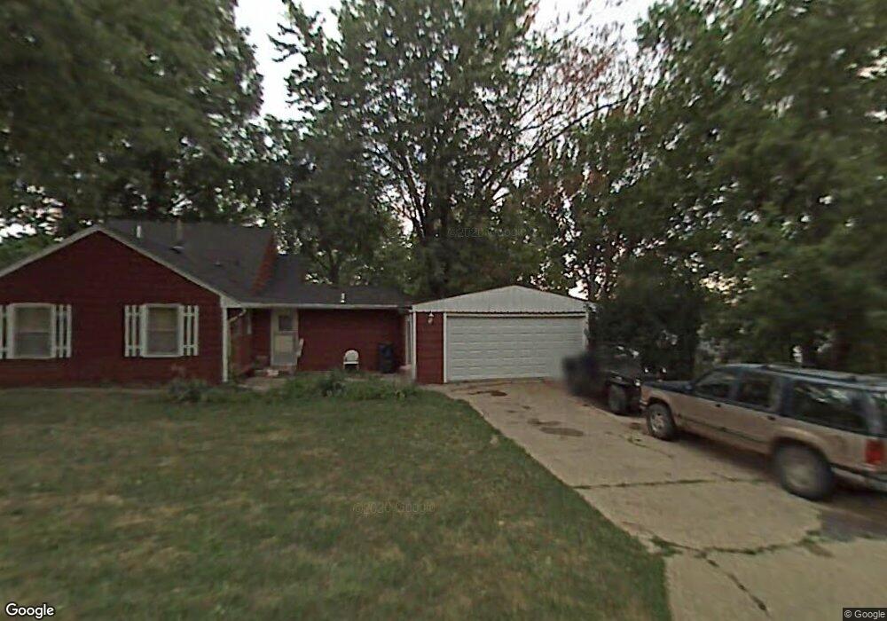 1242 E 34th St, Des Moines, IA 50317 - photo 1
