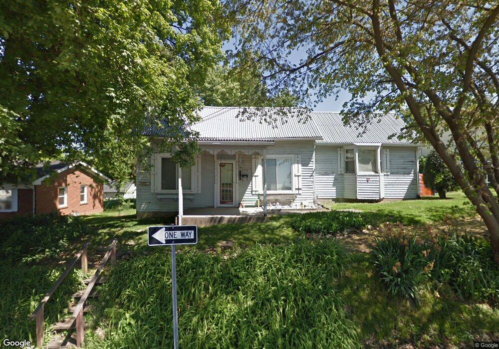 320 W Main St, Newburgh, IN 47630 - photo 1