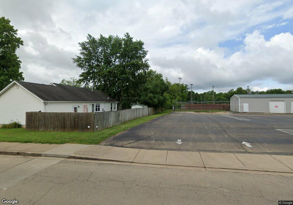 511 Virginia St, Farmington, MO 63640 - photo 1