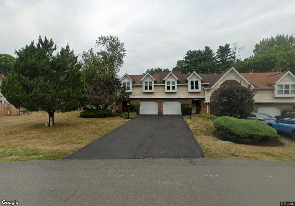 4002 Chaucer Place, Slingerlands, NY 12159 - photo 1