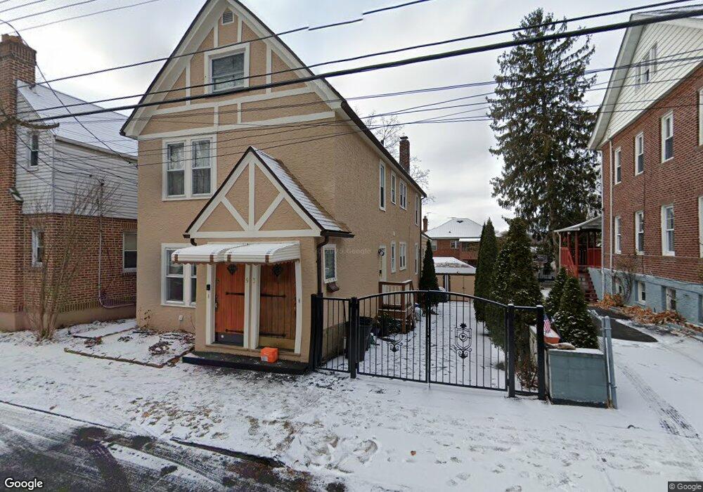 93 Hillview Ave, Yonkers, NY 10704 - photo 1