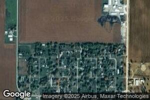 400 North St, Weldon, IL 61882