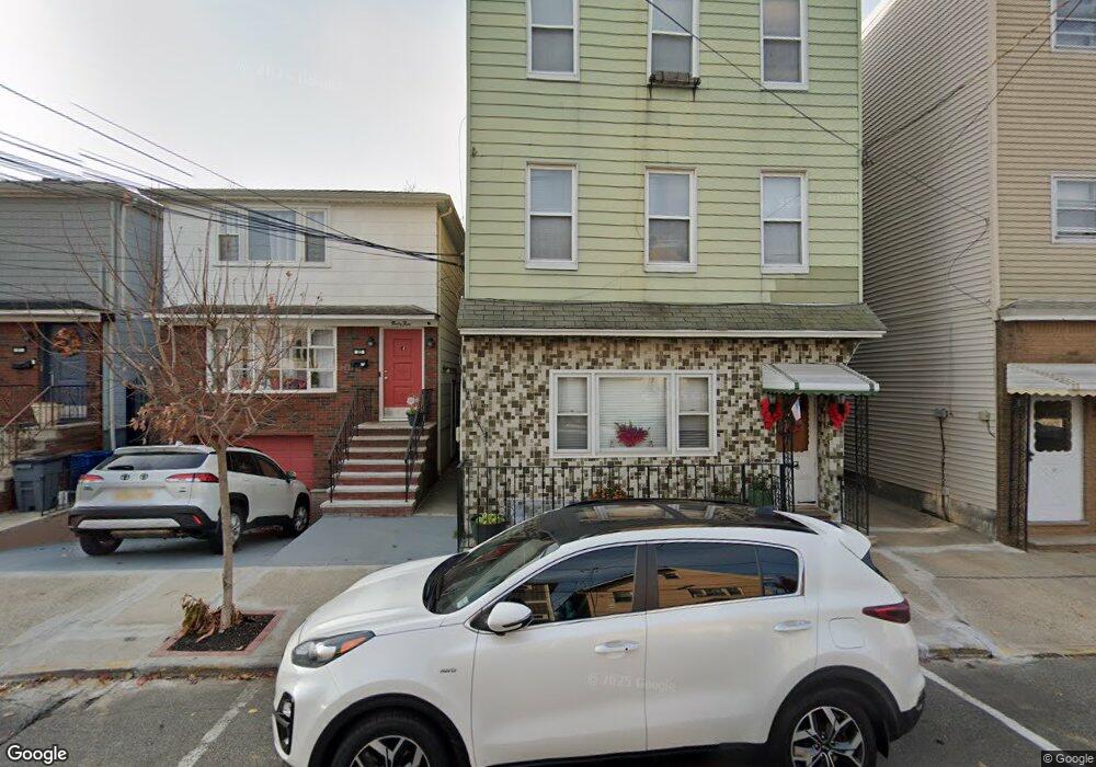 33 Reynolds Ave, East Newark, NJ 07029 - photo 1