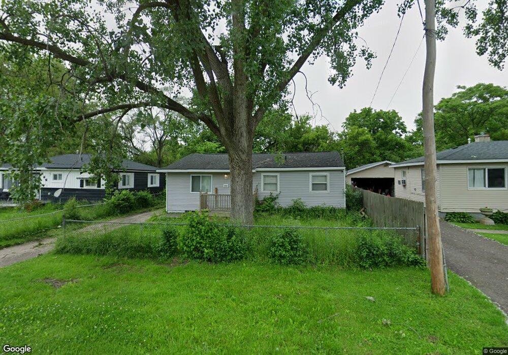 1252 Knickerbocker Ave, Flint, MI 48505 - photo 1