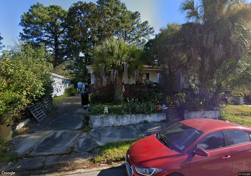 1022 W 39th St, Savannah, GA 31415 - photo 1