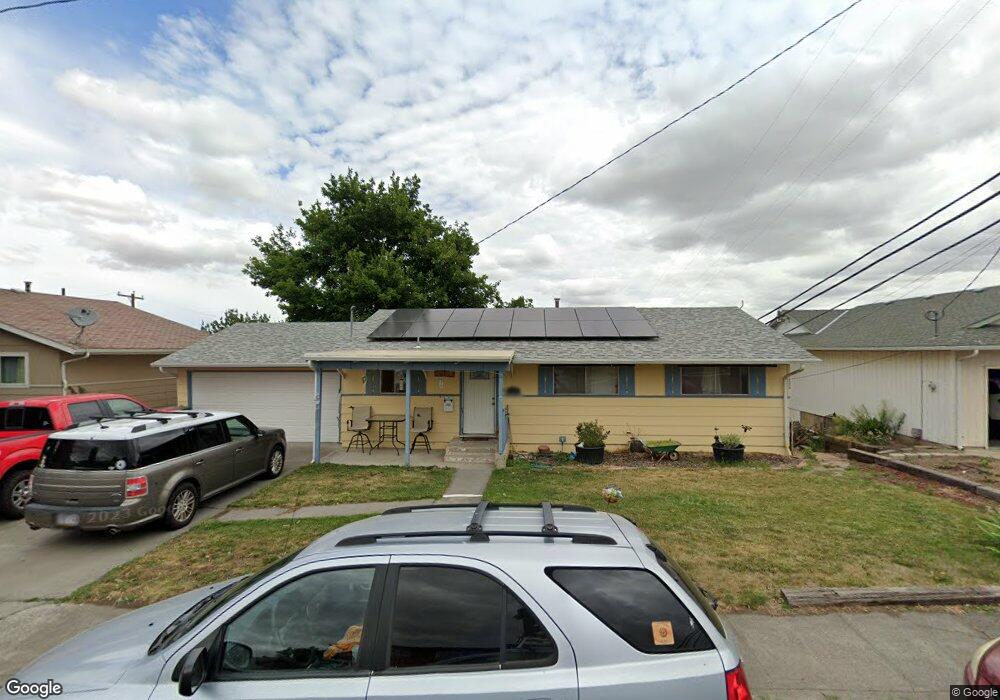 2429 SW Ladow Ave, Pendleton, OR 97801 - photo 1