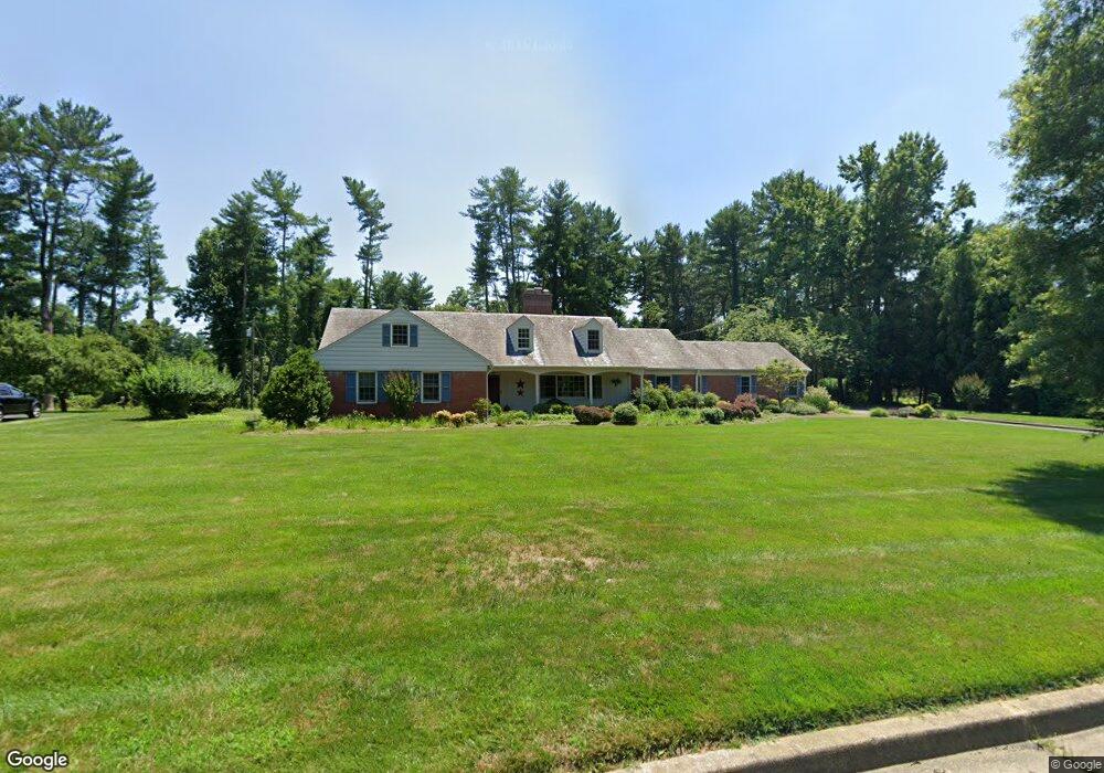 521 Wyngate Rd, Lutherville Timonium, MD 21093 - photo 1
