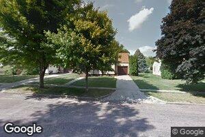 502 E Iowa Ave, George, IA 51237