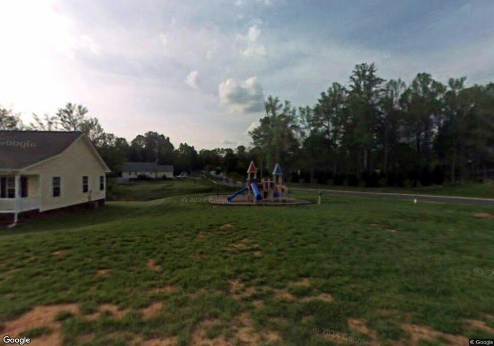 328 Lone Tree Ln, Clover, SC 29710 - photo 1