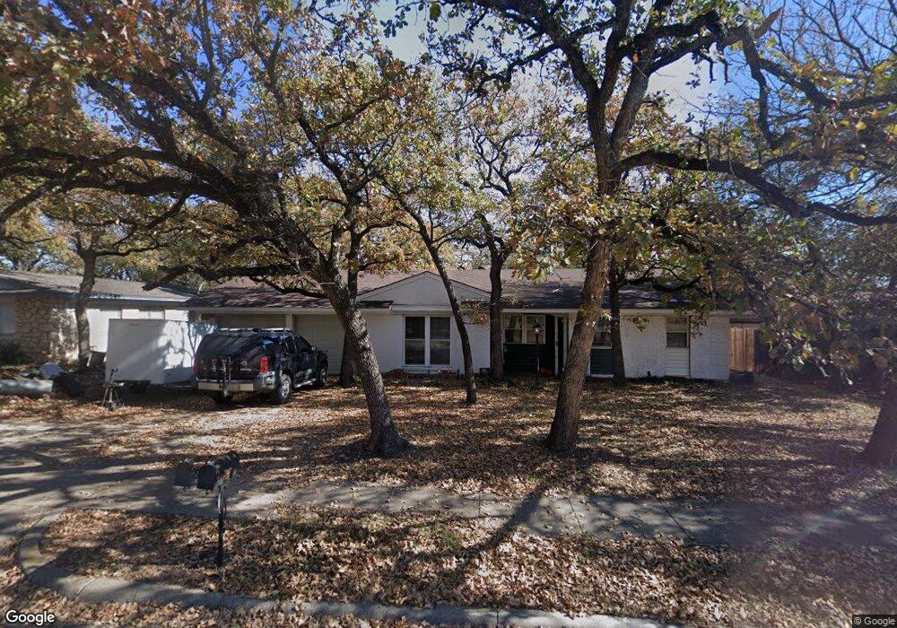 21 Regents Park, Bedford, TX 76022 - photo 1