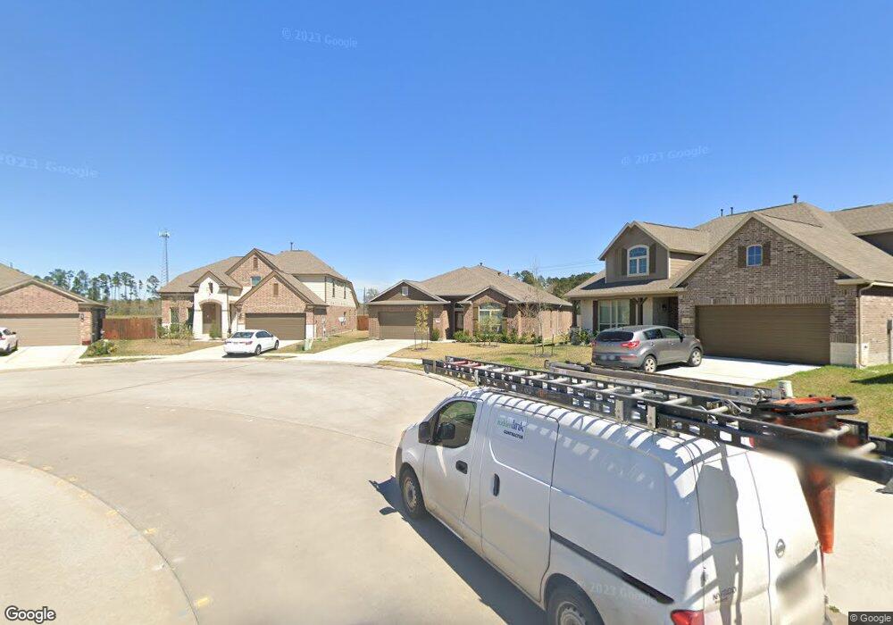 16722 E Whimbrel Cir, Conroe, TX 77385 - photo 1