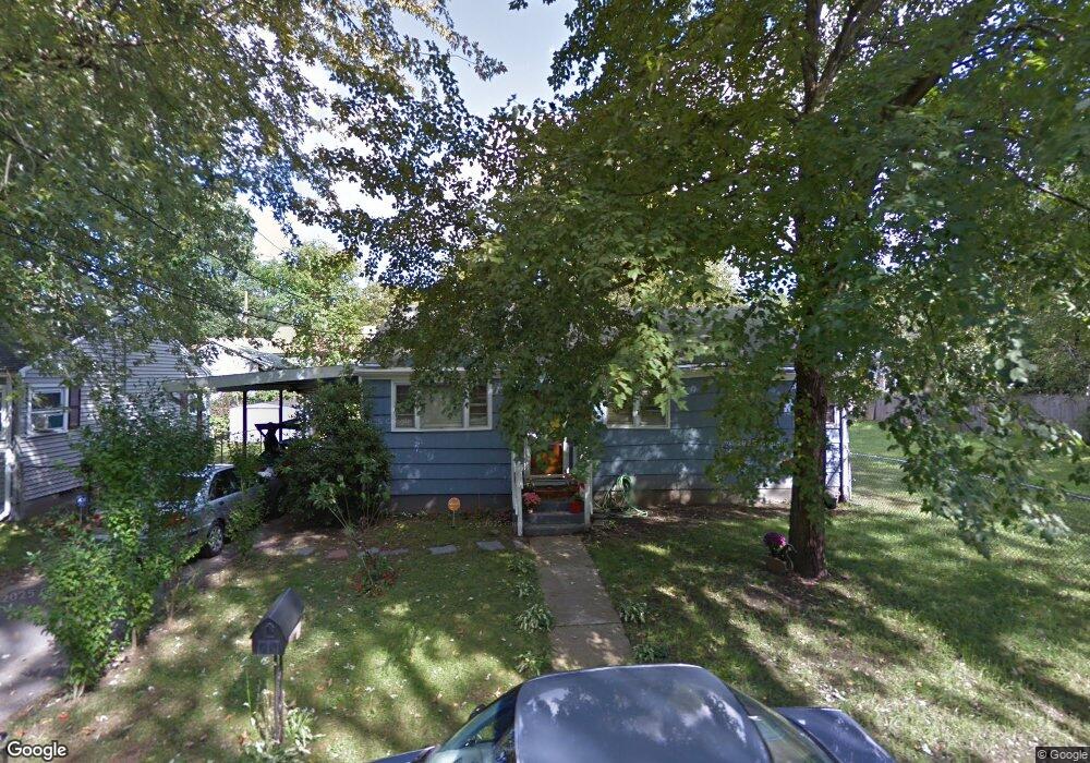 69 Balis St, Springfield, MA 01109 - photo 1