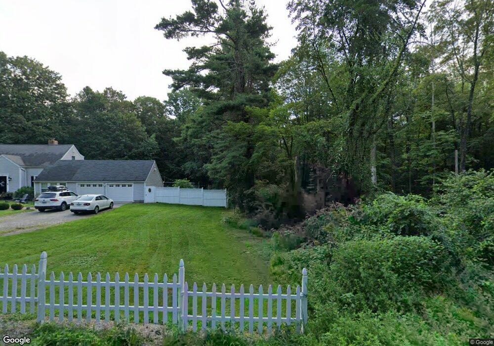 105 Hattertown Rd, Newtown, CT 06470 - photo 1