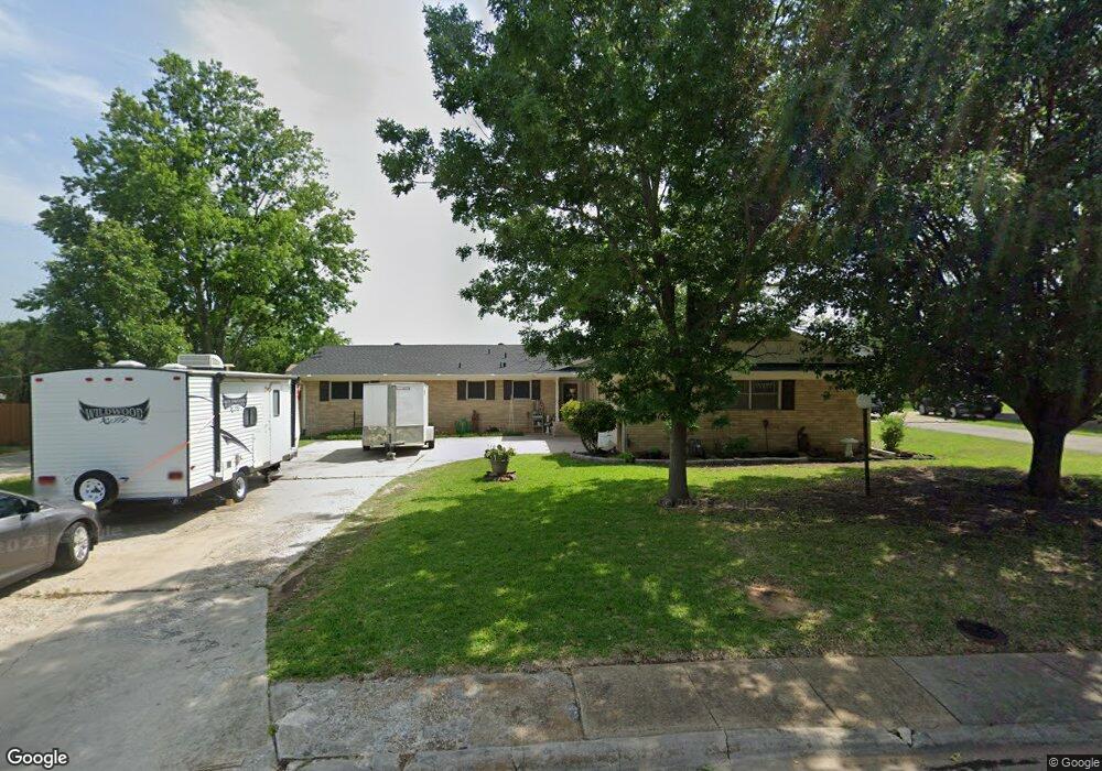 1923 Tulane Ave, Gainesville, TX 76240 - photo 1