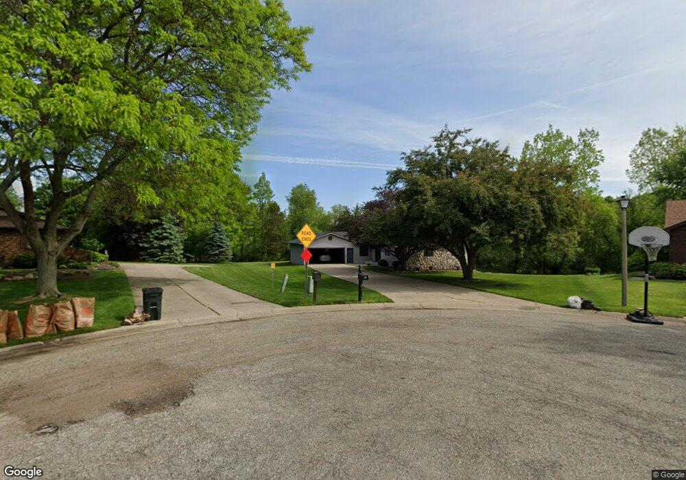 3162 Beechtree Ln, Flushing, MI 48433 - photo 1