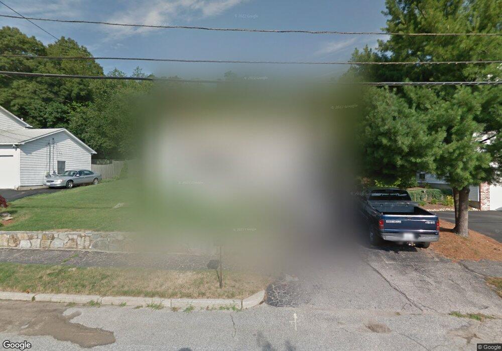 127 Locust Glen Dr, Cranston, RI 02921 - photo 1