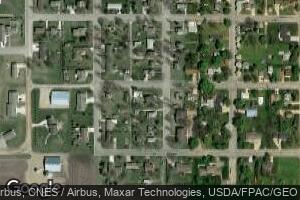 720 S 9th St, Bird Island, MN 55310