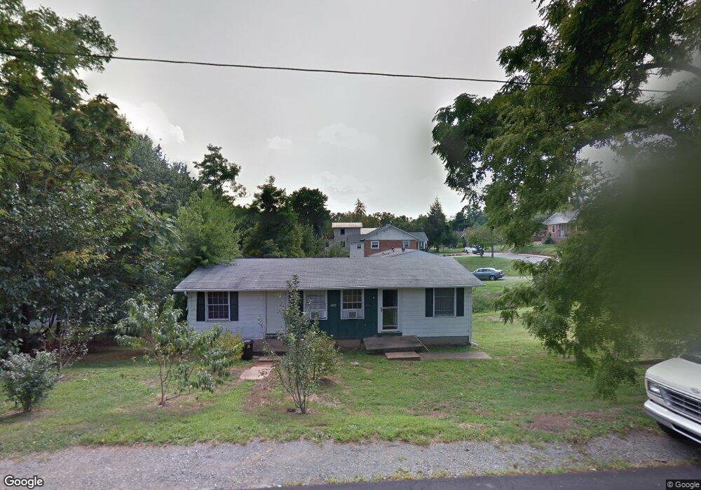 1300 Poplar St, Charlottesville, VA 22902 - photo 1