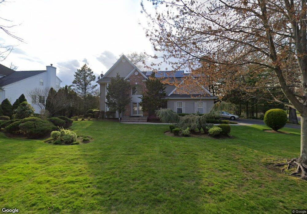 42 Wicks Path, ComMacK, NY 11725 - photo 1