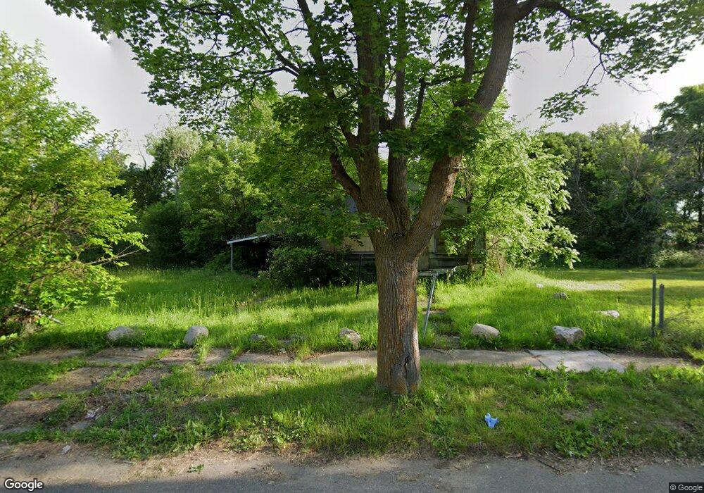 222 W Alma Ave, Flint, MI 48505 - photo 1