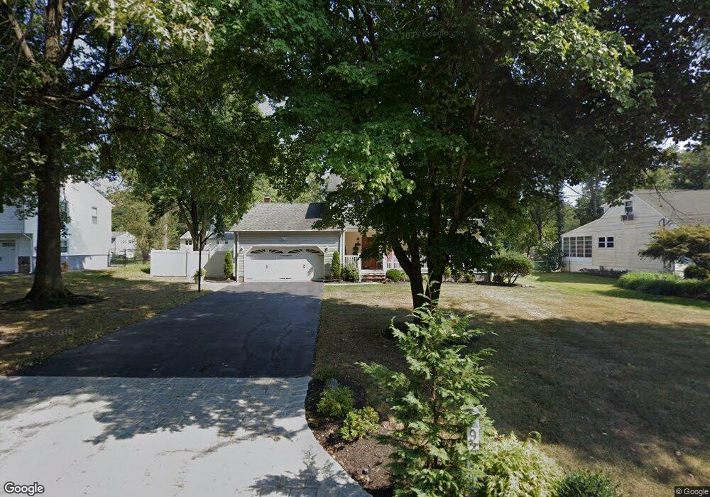 926 W Meadow Dr, Bound Brook, NJ 08805 - photo 1