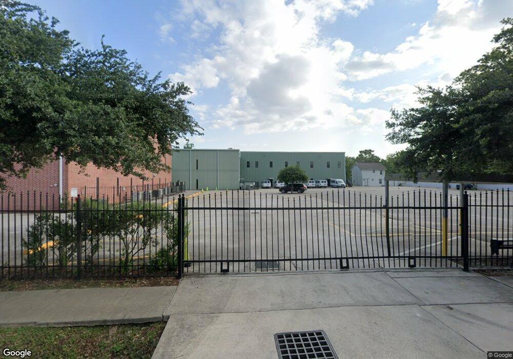 109 King St, Houston, TX 77022 - photo 1