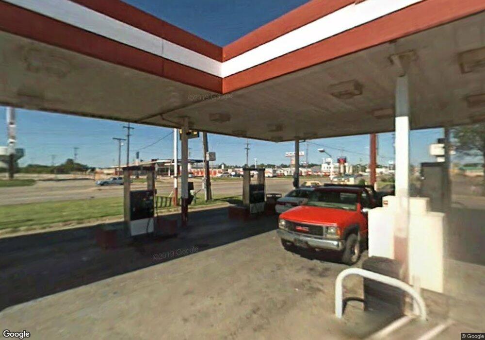 3834 SW Topeka Blvd, Topeka, KS 66609 - photo 1