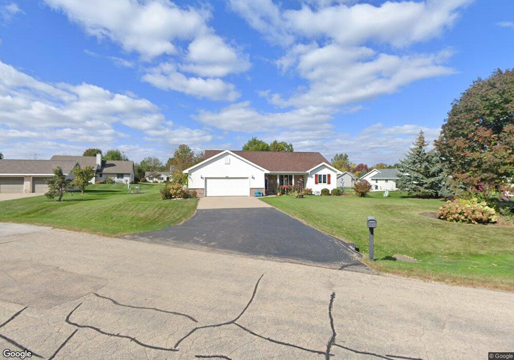 N9531 Darboy Ct, Appleton, WI 54915 - photo 1