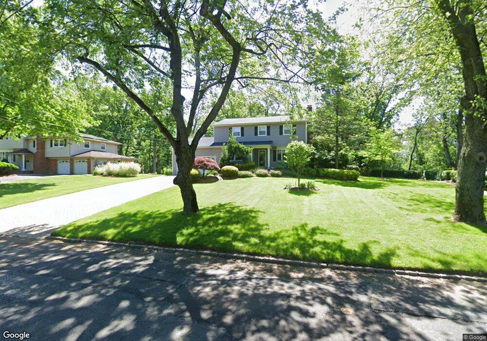 5 Hunterdon Blvd, New Providence, NJ 07974 - photo 1