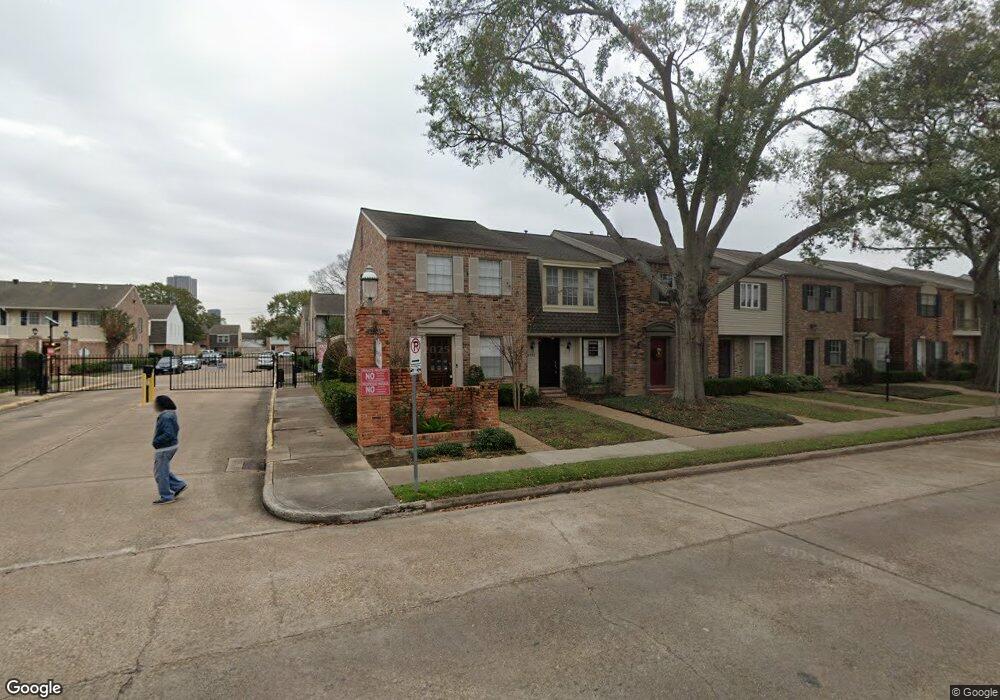 6347 Briar Rose Dr unit 140, Houston, TX 77057 - photo 1