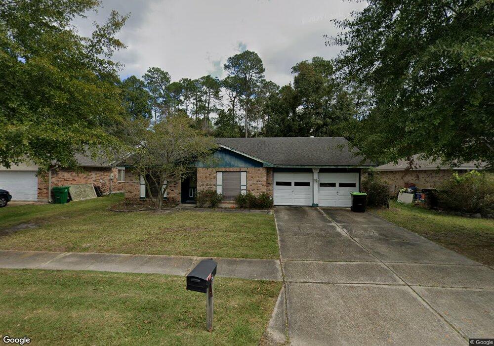 110 E Queens Dr, Slidell, LA 70458 - photo 1