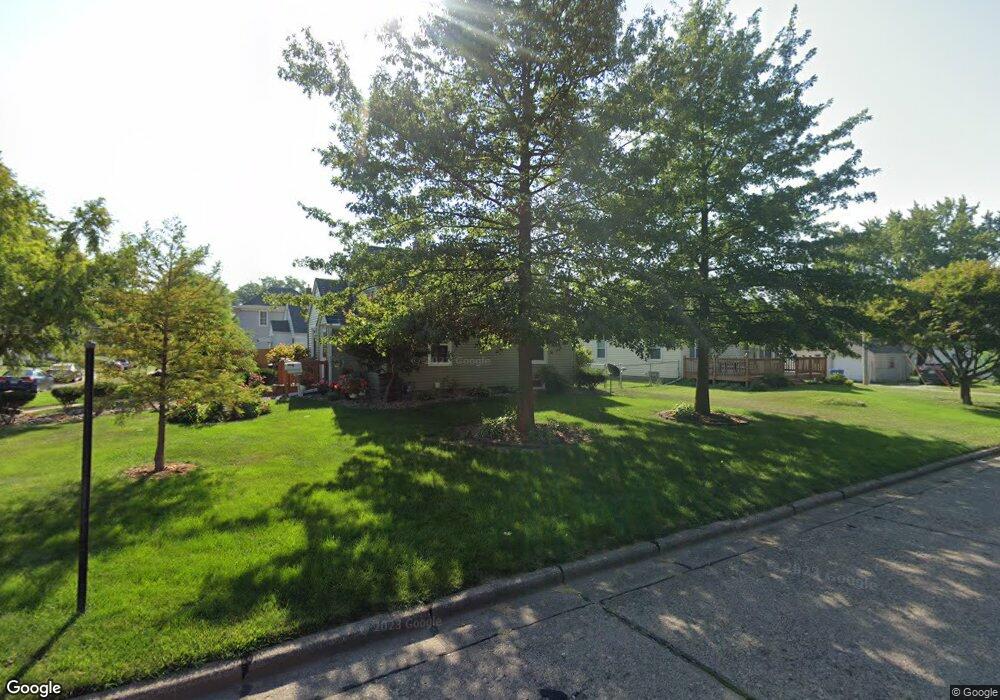 404 22nd Ave, Moline, IL 61265 - photo 1