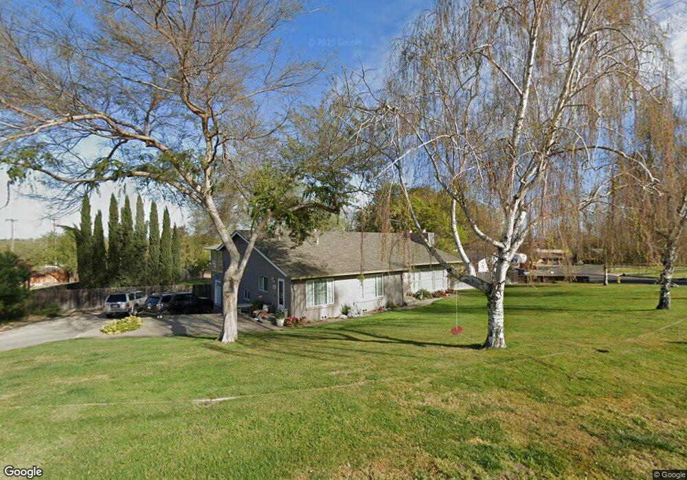 2818 Tioga Ave, Oakdale, CA 95361 - photo 1