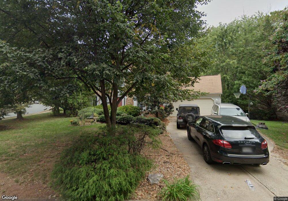 13120 Bramblewood Ln, Herndon, VA 20171 - photo 1