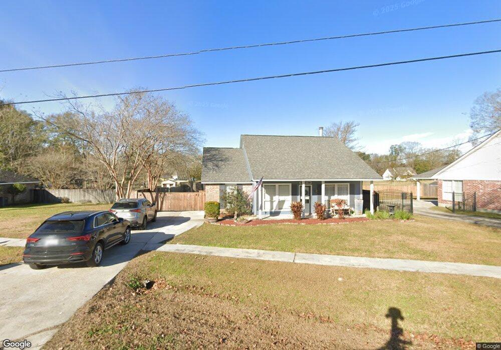 3651 Cedar St, Zachary, LA 70791 - photo 1