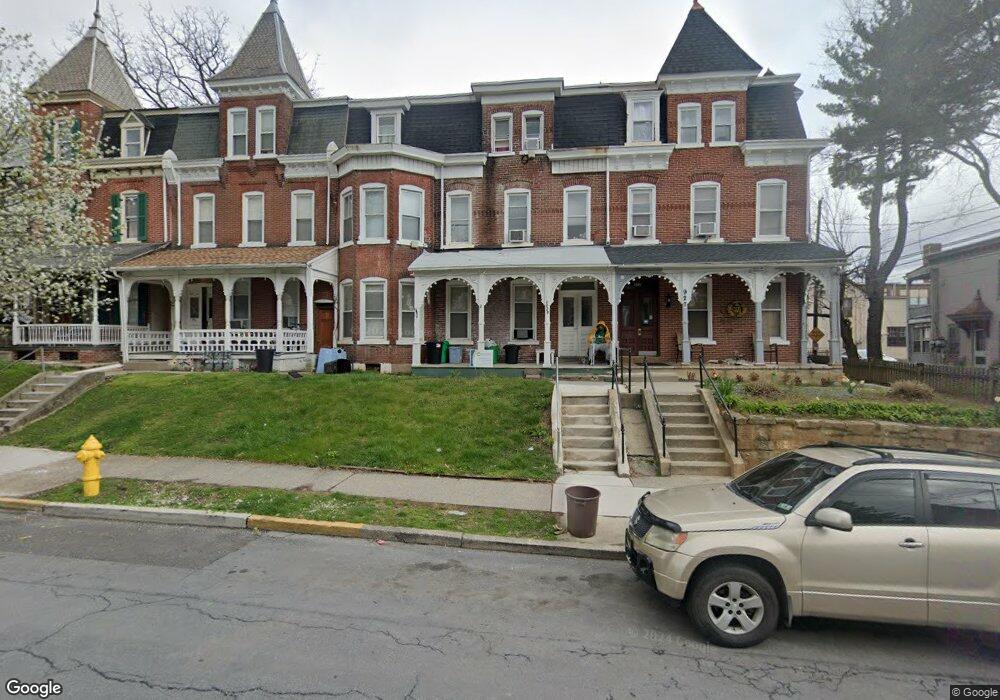 929 W Gordon St unit 2ND FLOOR REAR, Allentown, PA 18102 - photo 1