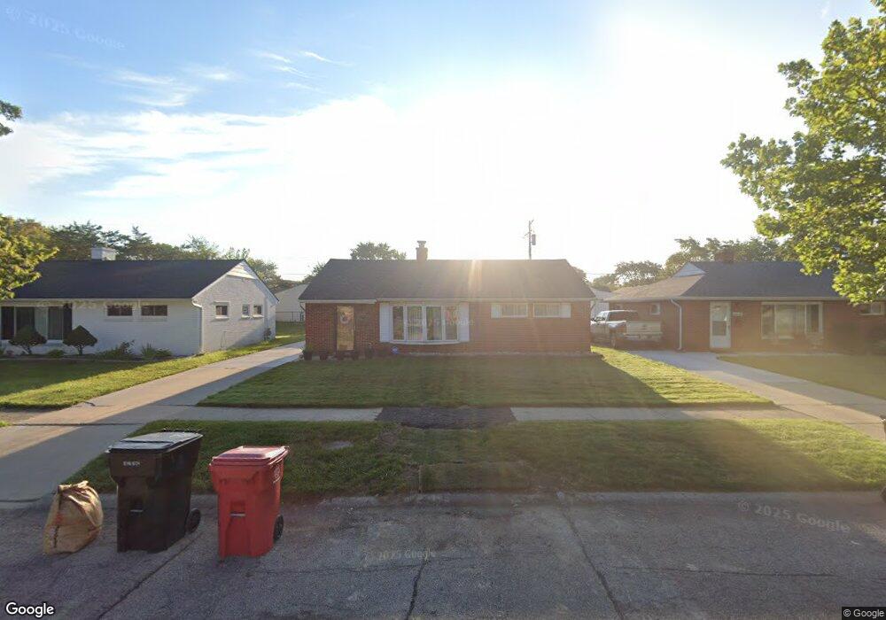 26248 Dale Ct unit Bldg-Unit, Roseville, MI 48066 - photo 1