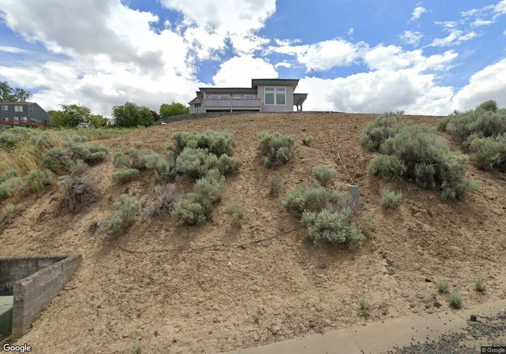 932 S Main St, Pendleton, OR 97801 - photo 1