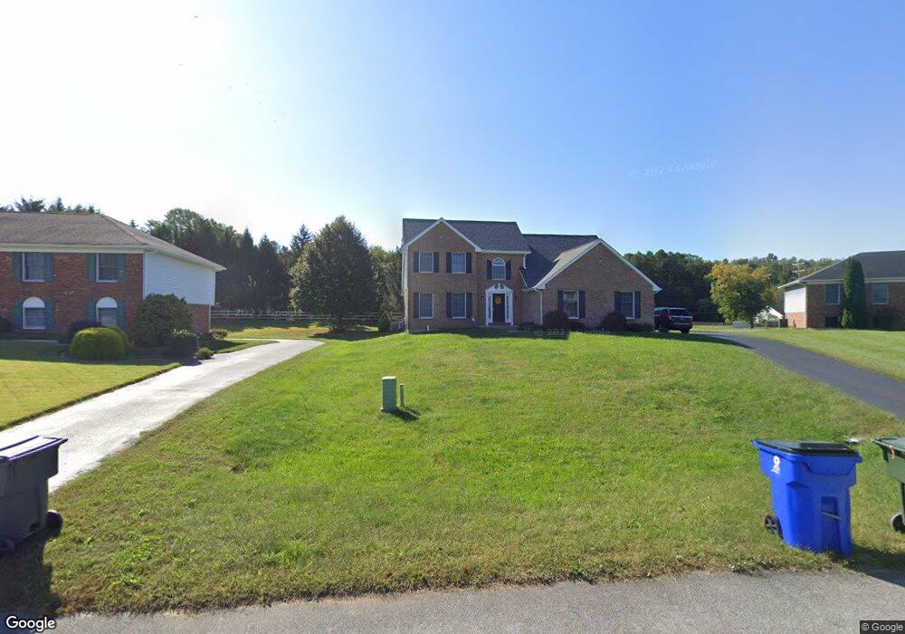 144 Honora Dr, Bear, DE 19701 - photo 1